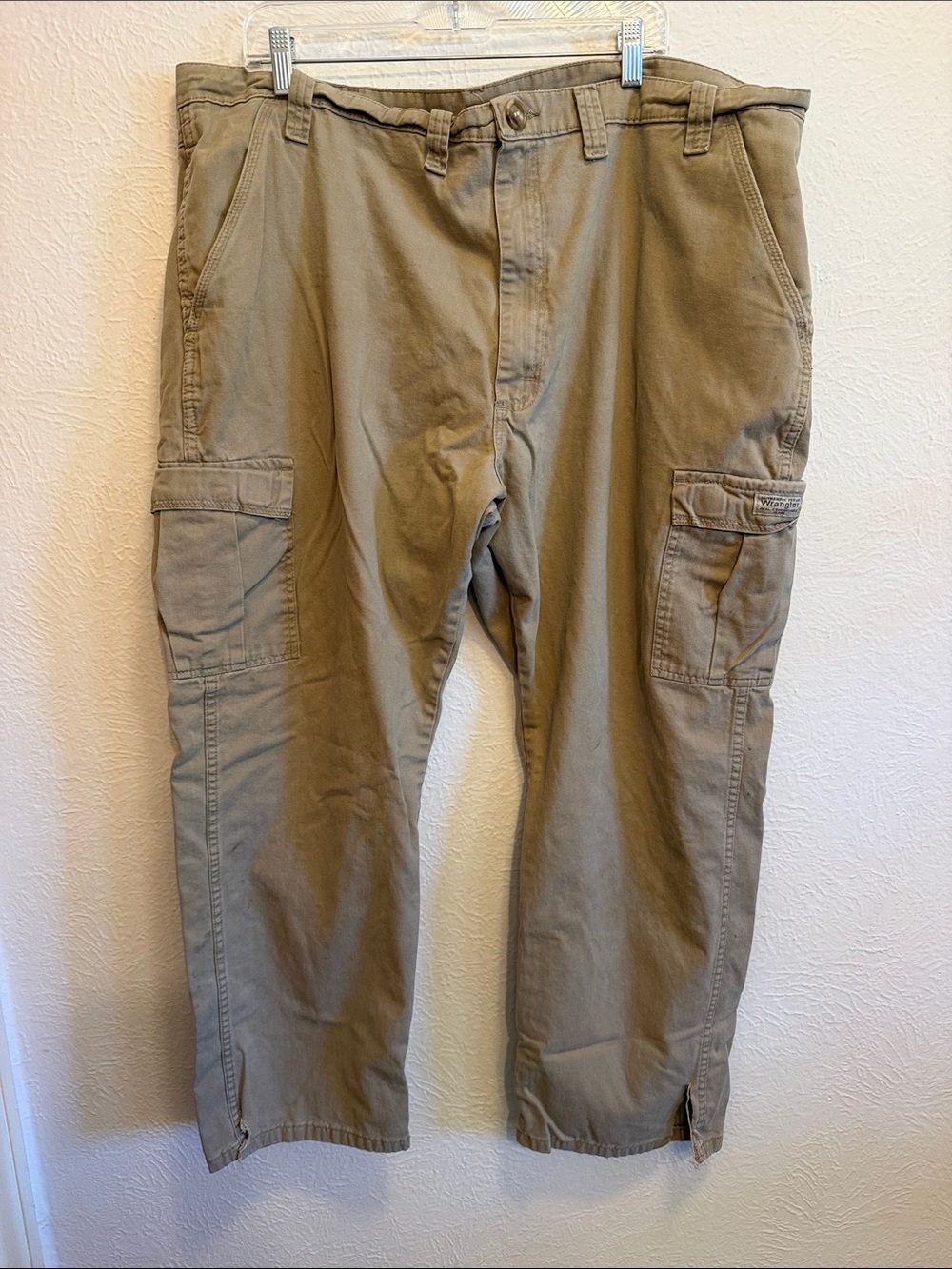 🆓🆓🆓Free w/Purchase🆓🆓🆓Men's Cargo Pants -44x30